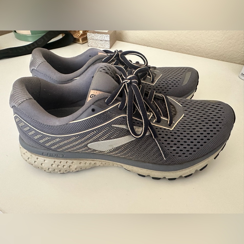 Brooks Ghost 12 Running Shoes